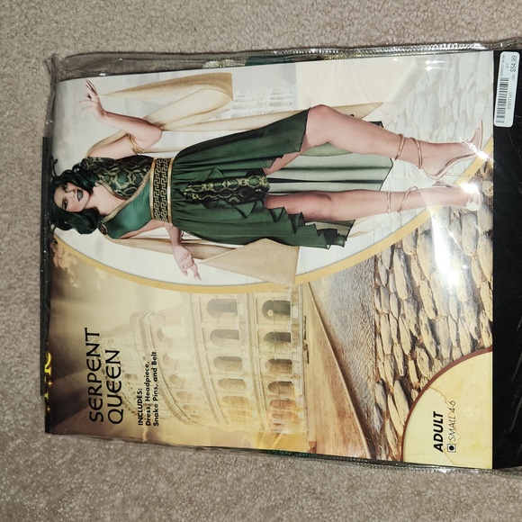 Serpent Queen Costume - Picture 1 of 1